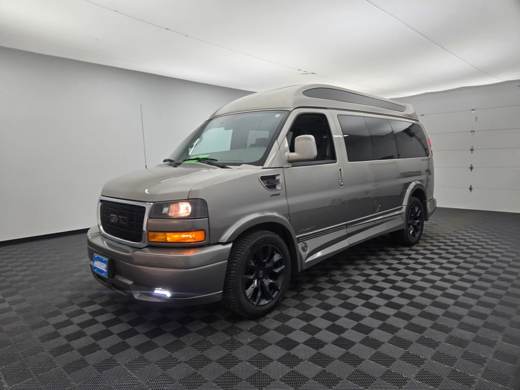 Used 2023 GMC Savana 2500 image 11