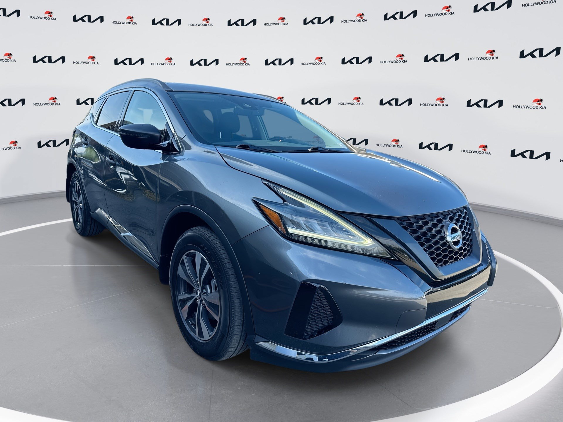 Used 2020 Nissan Murano SV FWD image 1