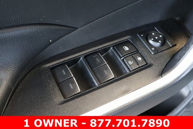 Used 2023 Toyota RAV4 XLE image 12