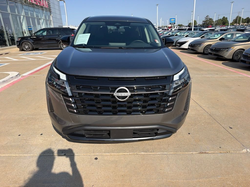 Used 2026 Nissan Pathfinder S AWD/4WD image 8