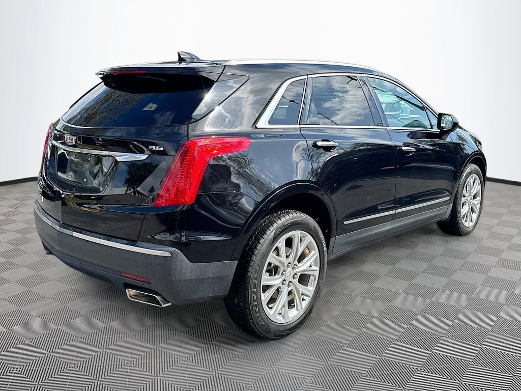 Used 2018 Cadillac XT5 Luxury image 6