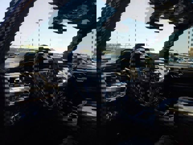 Used 2022 GMC Yukon AT4 image 15