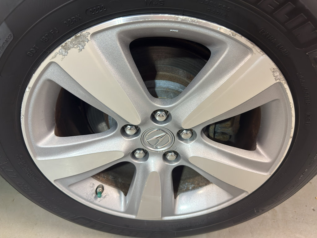 Used 2011 Acura MDX image 36