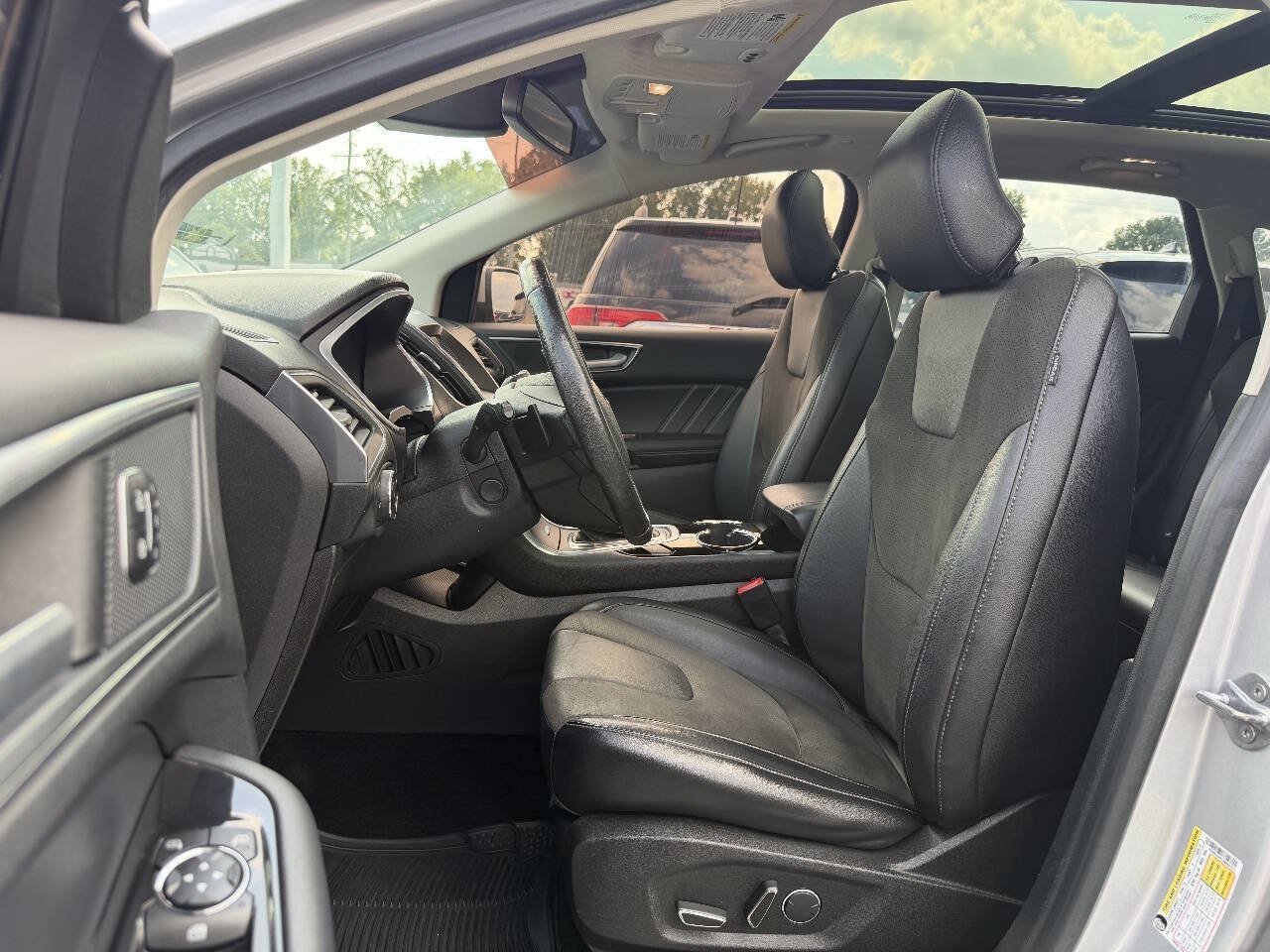Used 2018 Ford Edge Sport w/ Equipment Group 401A AWD/4WD image 8