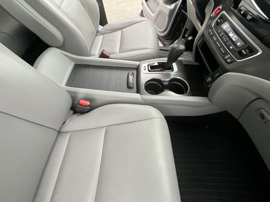 Used 2017 Honda Pilot EX-L image 34