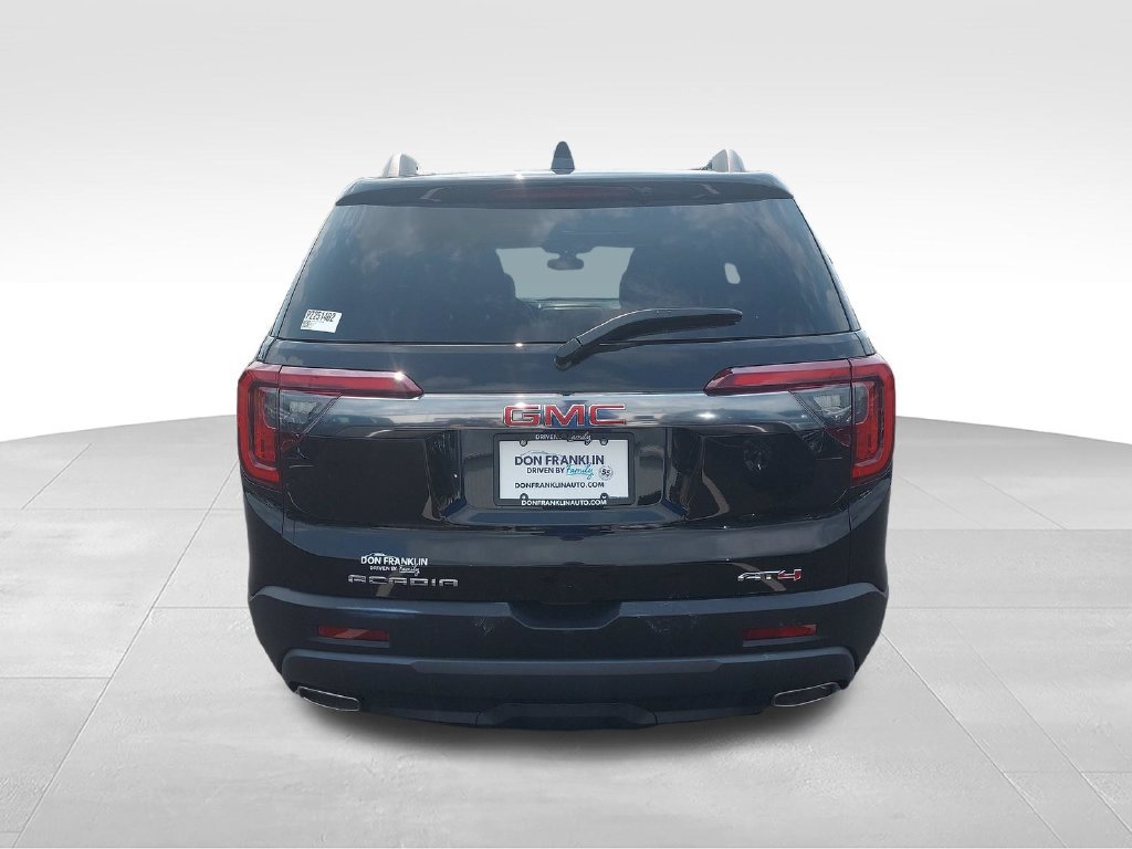 Used 2023 GMC Acadia AT4 w/ GMC Pro Grade Package AWD/4WD image 4