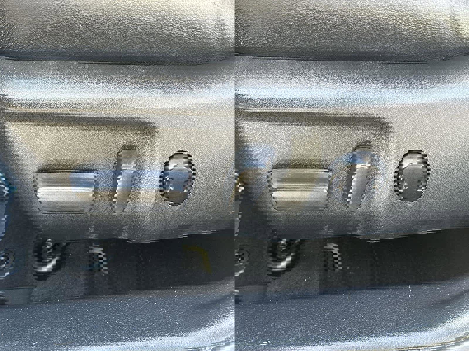 Used 2015 Toyota Camry SE image 21