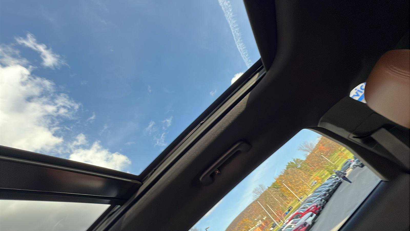 Used 2023 Lincoln Nautilus Reserve w/ Equipment Group 201A image 20