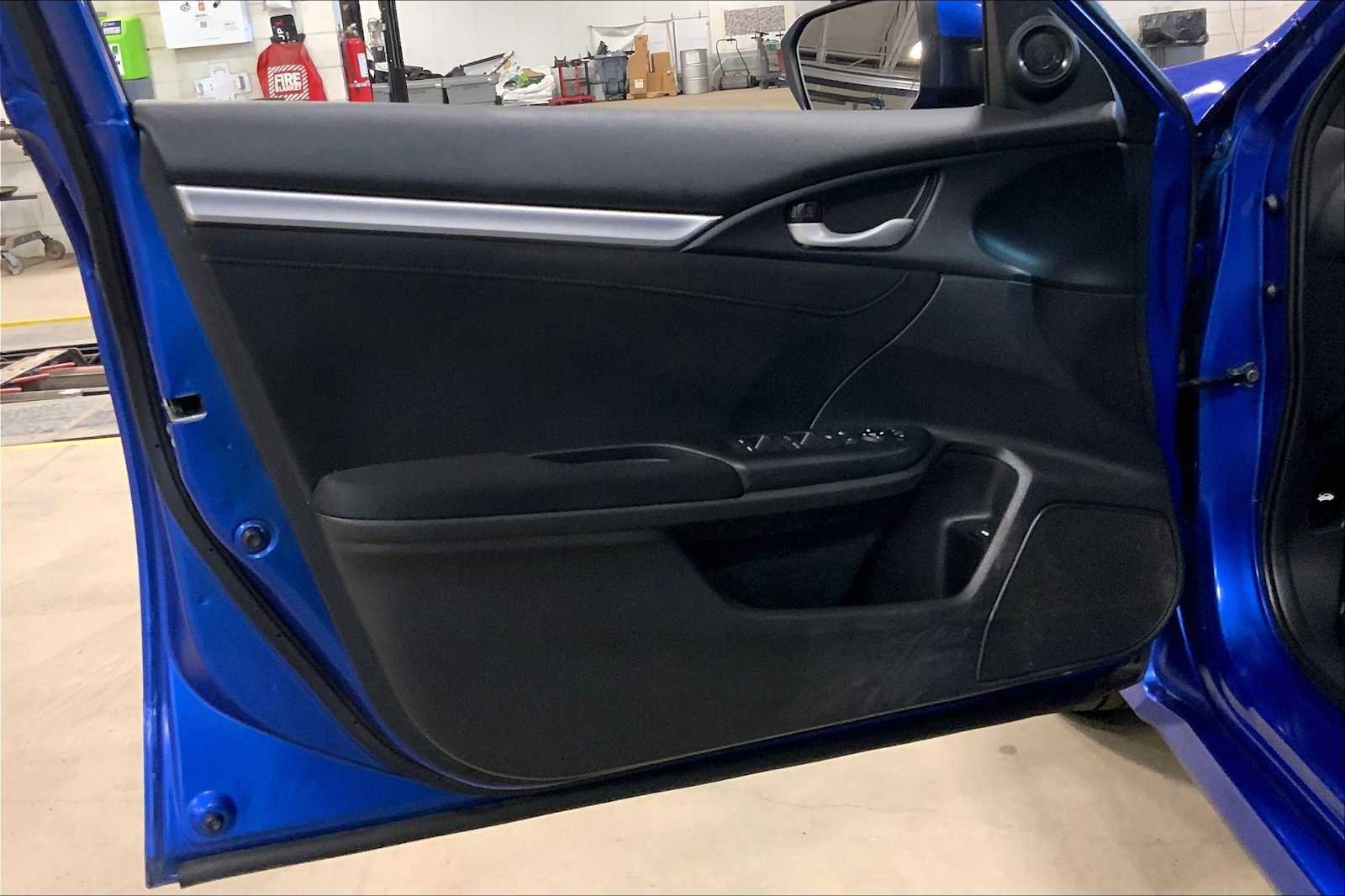 Used 2018 Honda Civic EX image 17