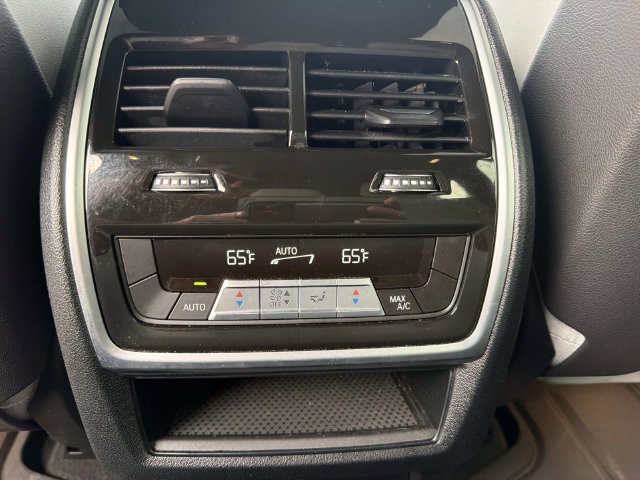 Used 2023 BMW X5 xDrive40i w/ M Sport Package AWD/4WD image 24