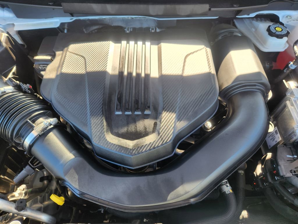 Used 2025 GMC Acadia Elevation image 31