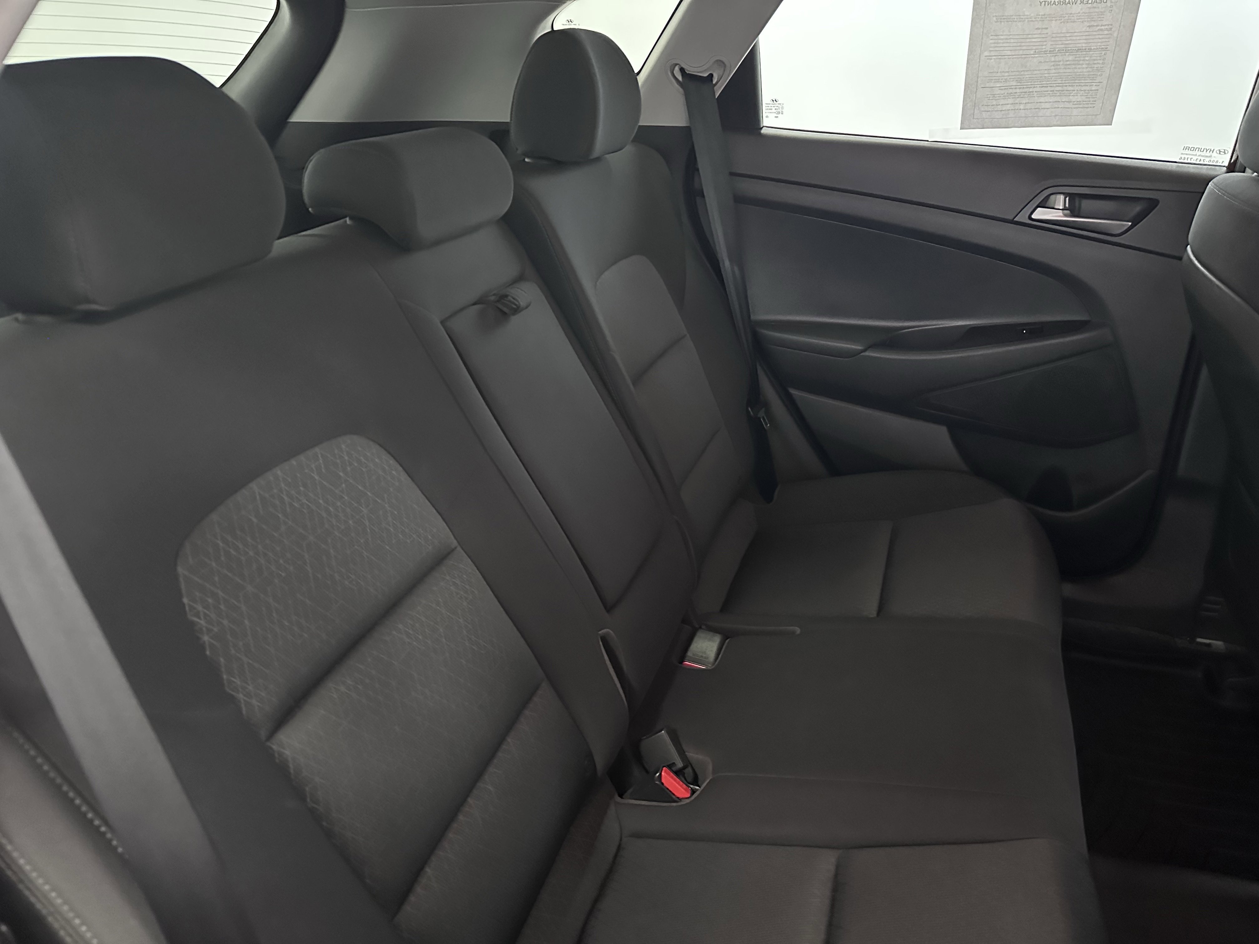 Used 2018 Hyundai Tucson SE image 28