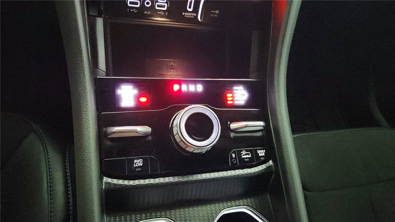 Used 2024 Jeep Grand Cherokee Trailhawk w/ Luxury Tech Group III image 37