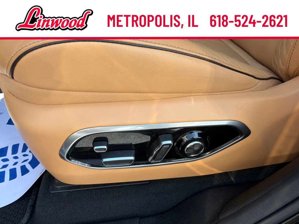 Used 2025 Jeep Grand Cherokee Summit AWD/4WD image 19