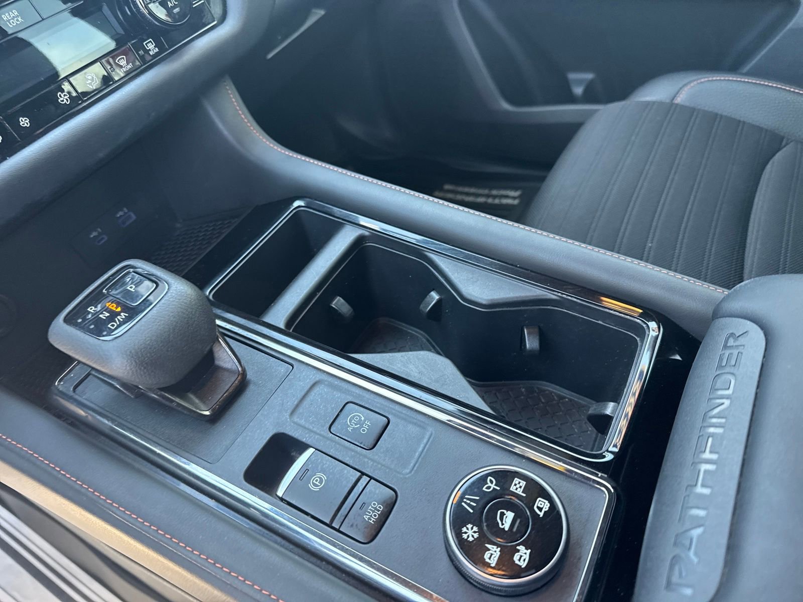 Used 2025 Nissan Pathfinder Rock Creek image 22