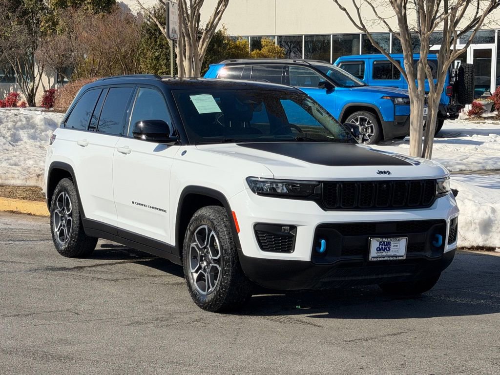 Used 2023 Jeep Grand Cherokee Trailhawk w/ Luxury Tech Group III image 1