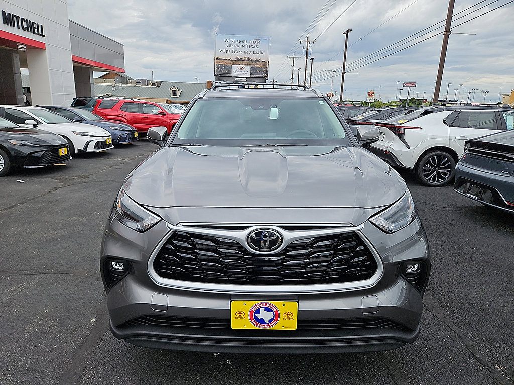 New 2026 Toyota Highlander XLE AWD/4WD image 5