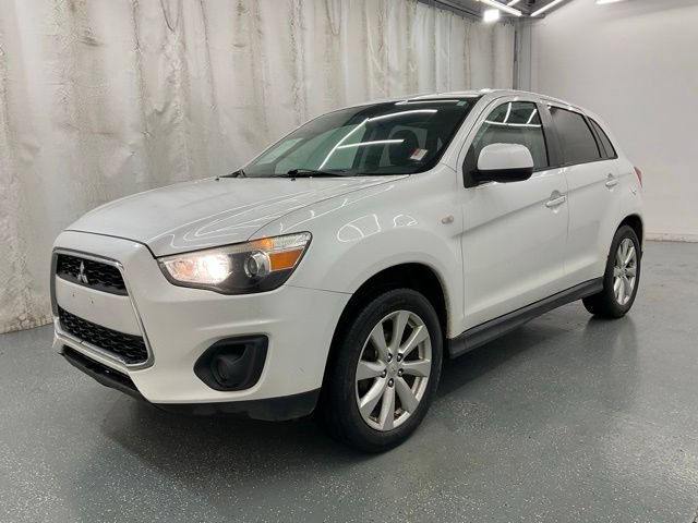Used 2015 Mitsubishi Outlander Sport ES AWD/4WD image 4