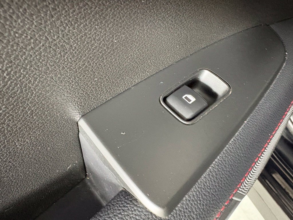 Used 2023 Kia Forte GT w/ GT2 Package FWD image 39