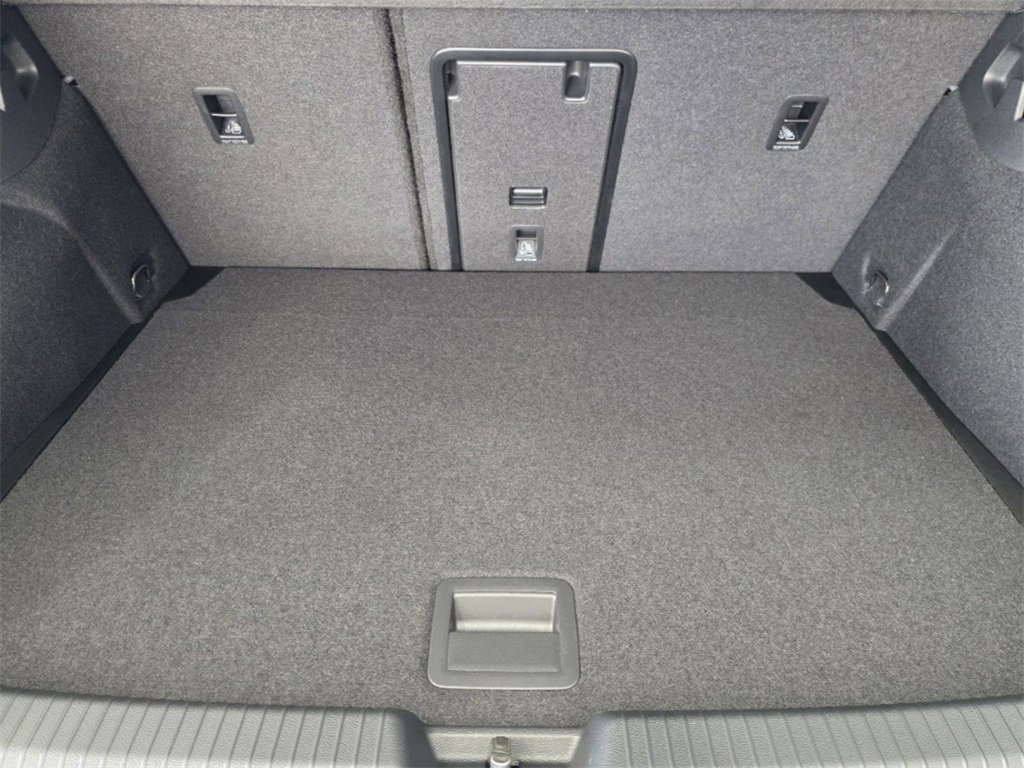 New 2025 Volkswagen GTI SE image 23