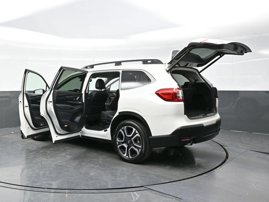 Used 2023 Subaru Ascent Limited AWD/4WD image 47