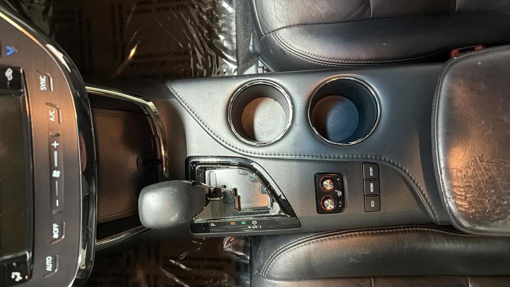 Used 2013 Toyota Avalon XLE Touring image 28