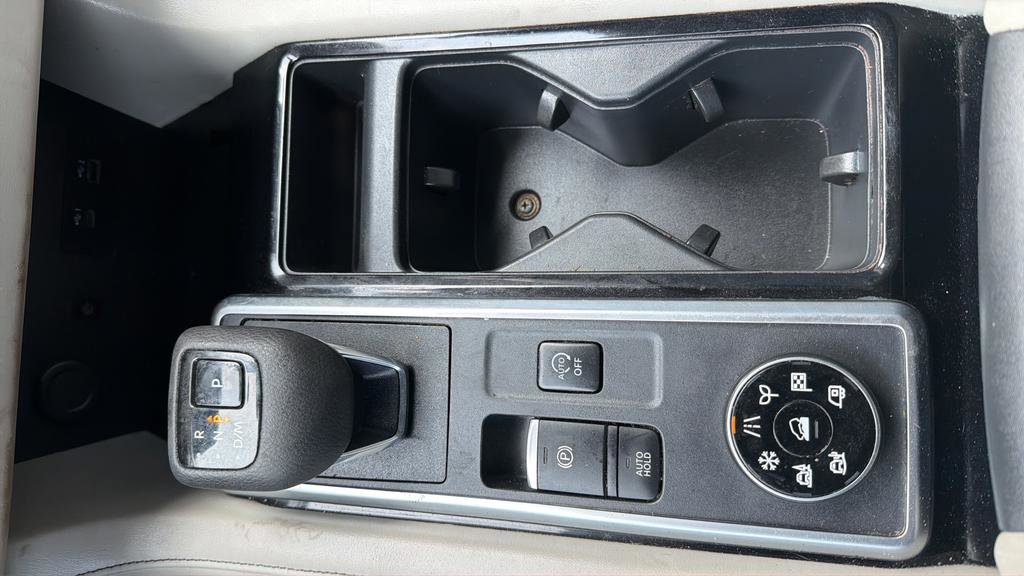 Certified 2023 Nissan Pathfinder SL image 28