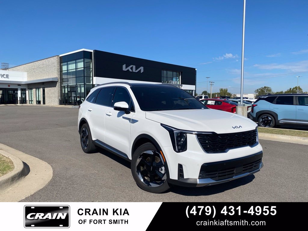 Certified 2025 Kia Sorento EX w/ EX Panoramic Sunroof Package FWD image 1
