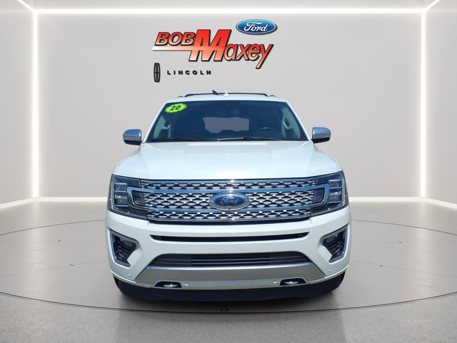 Used 2020 Ford Expedition Platinum AWD/4WD image 2