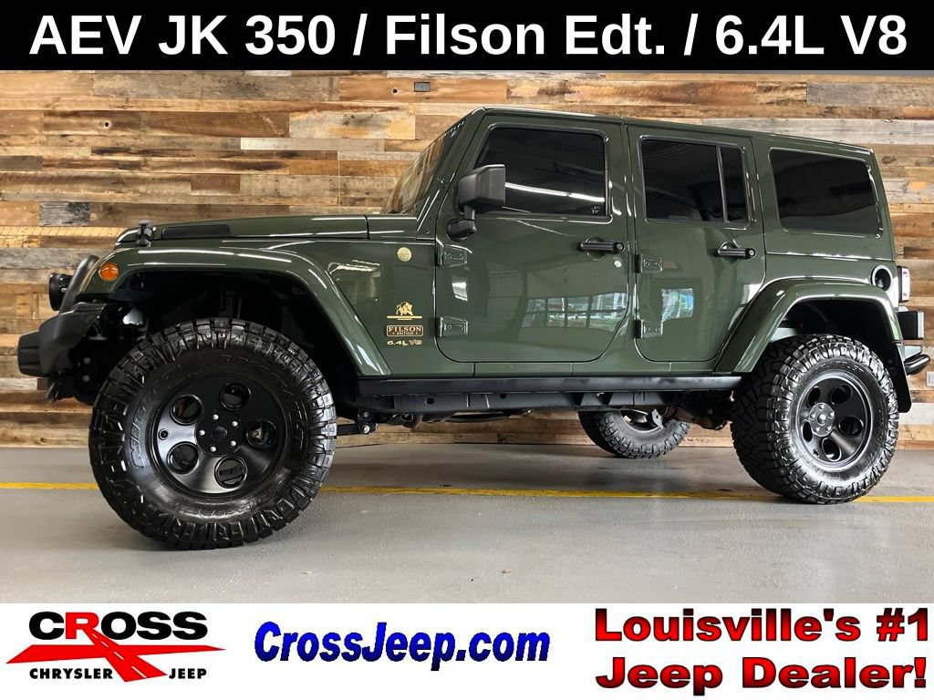 Used 2014 Jeep Wrangler Unlimited Rubicon w/ Connectivity Group AWD/4WD image 1