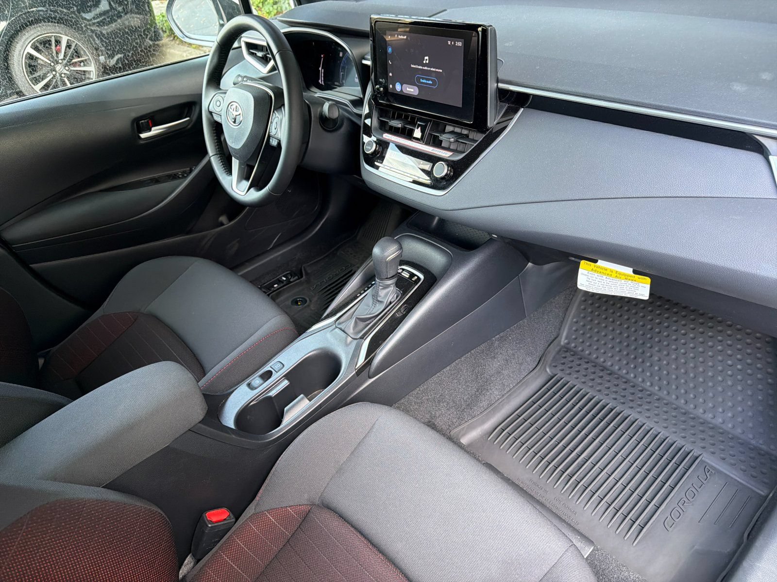 Used 2026 Toyota Corolla SE FWD image 14