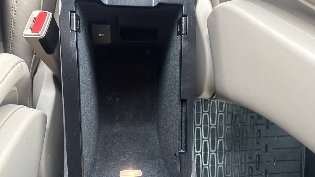 Used 2023 Lincoln Corsair AWD w/ Equipment Group 101A image 29