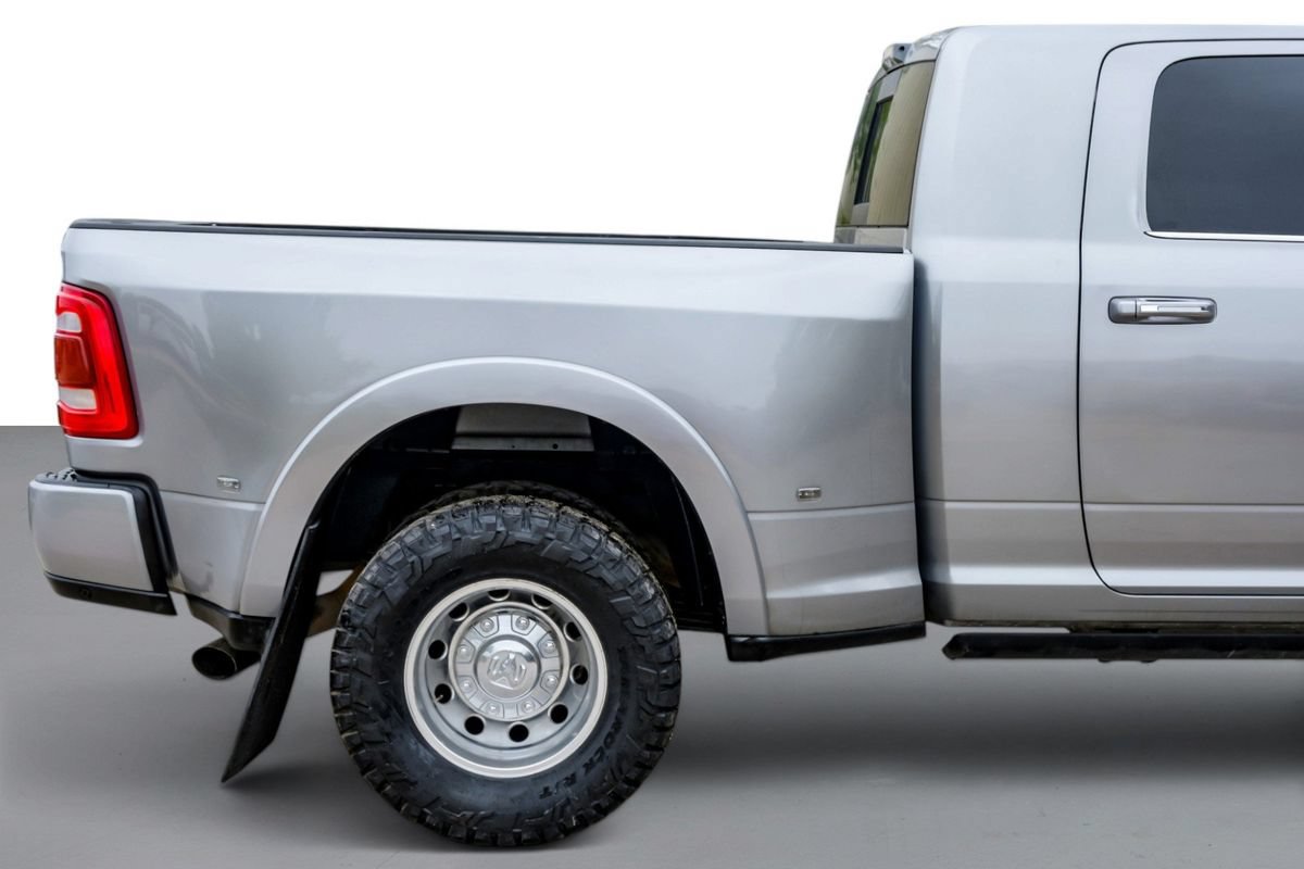 Used 2022 RAM 3500 Limited AWD/4WD image 6
