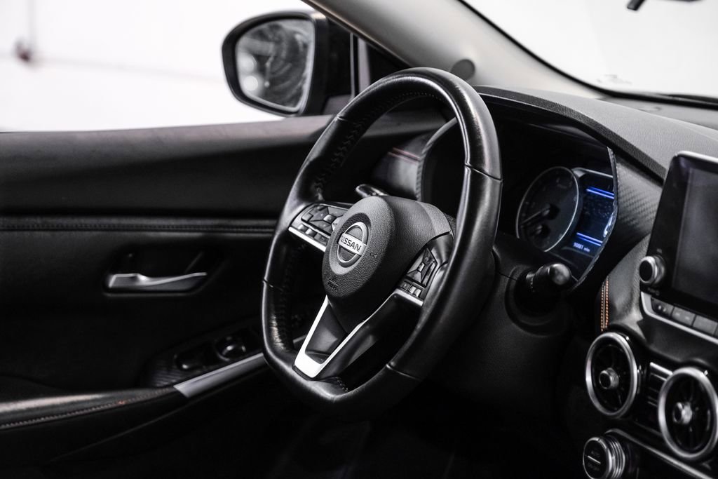 Used 2023 Nissan Sentra SR w/ Trunk Package image 16