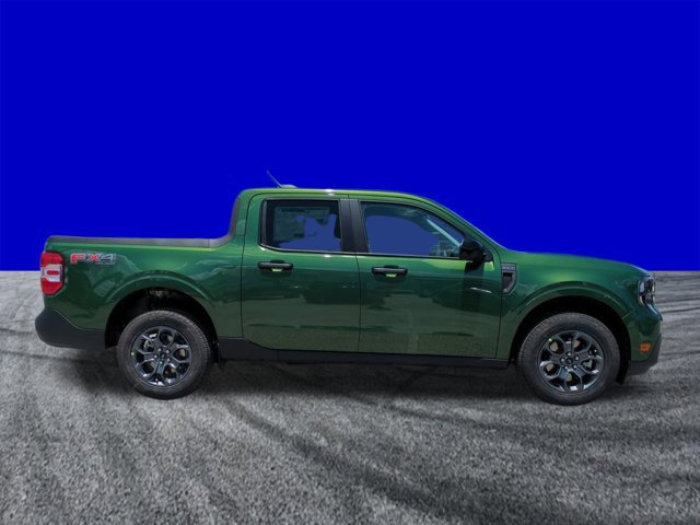 New 2025 Ford Maverick XLT w/ XLT Luxury Package image 3