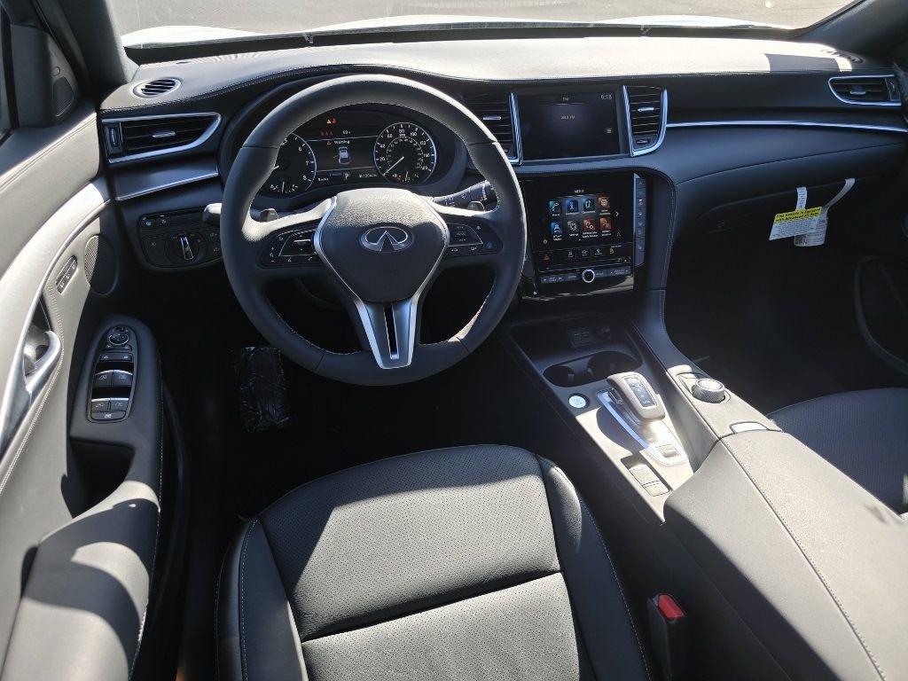 Certified 2025 INFINITI QX55 Luxe w/ Cargo Package image 26