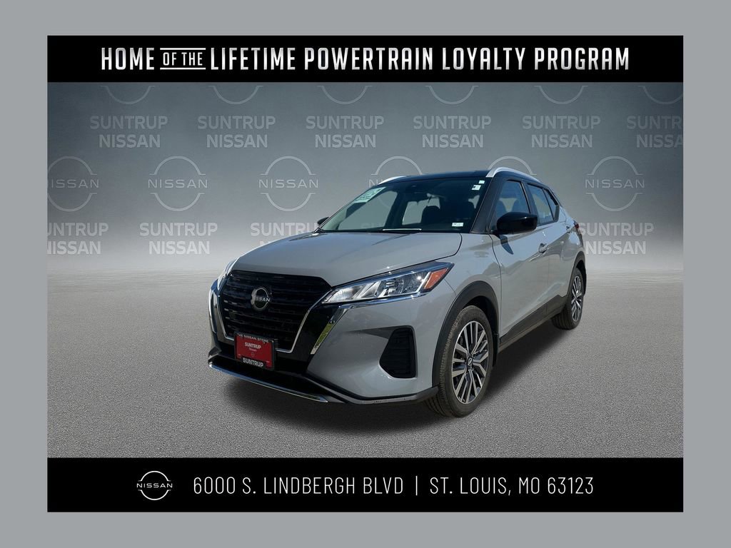 Used 2023 Nissan Kicks SV FWD image 1