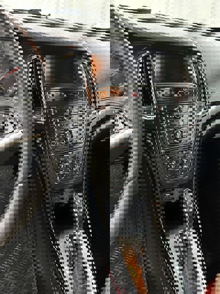 Used 2017 Buick Cascada Premium image 16