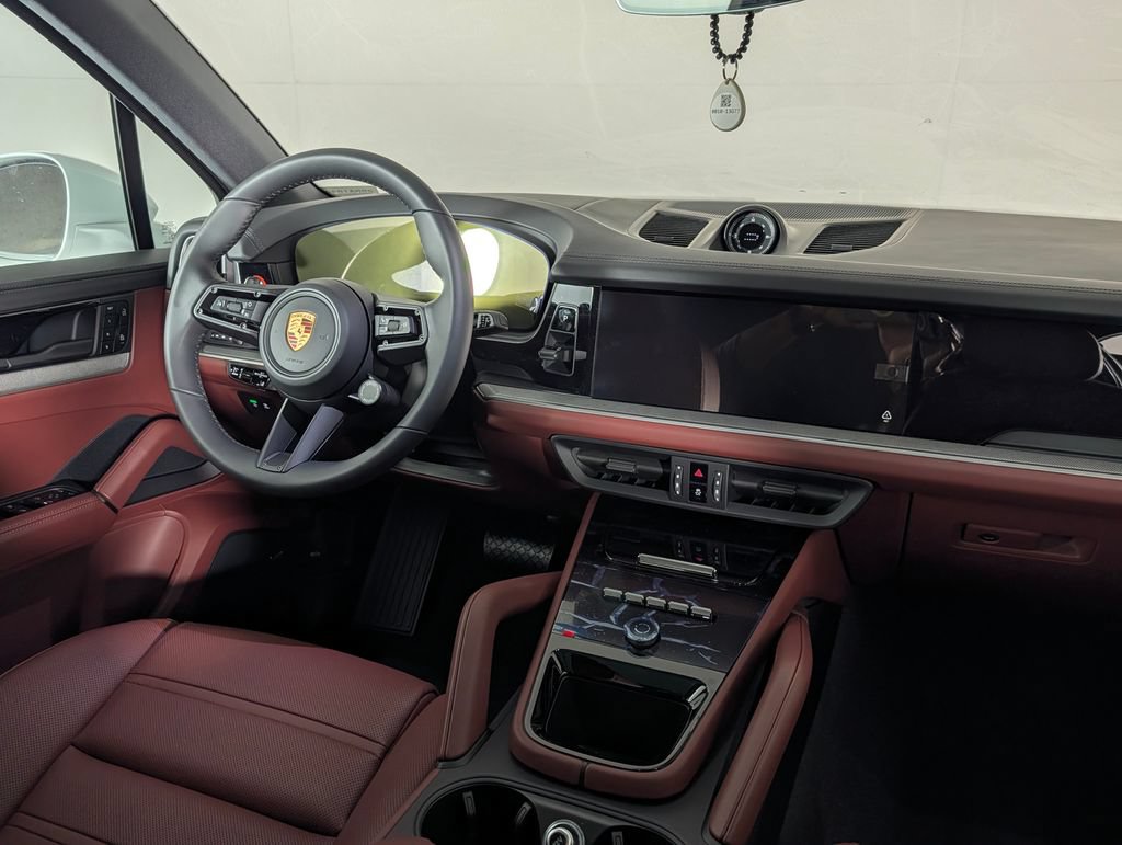 New 2026 Porsche Cayenne AWD/4WD image 22