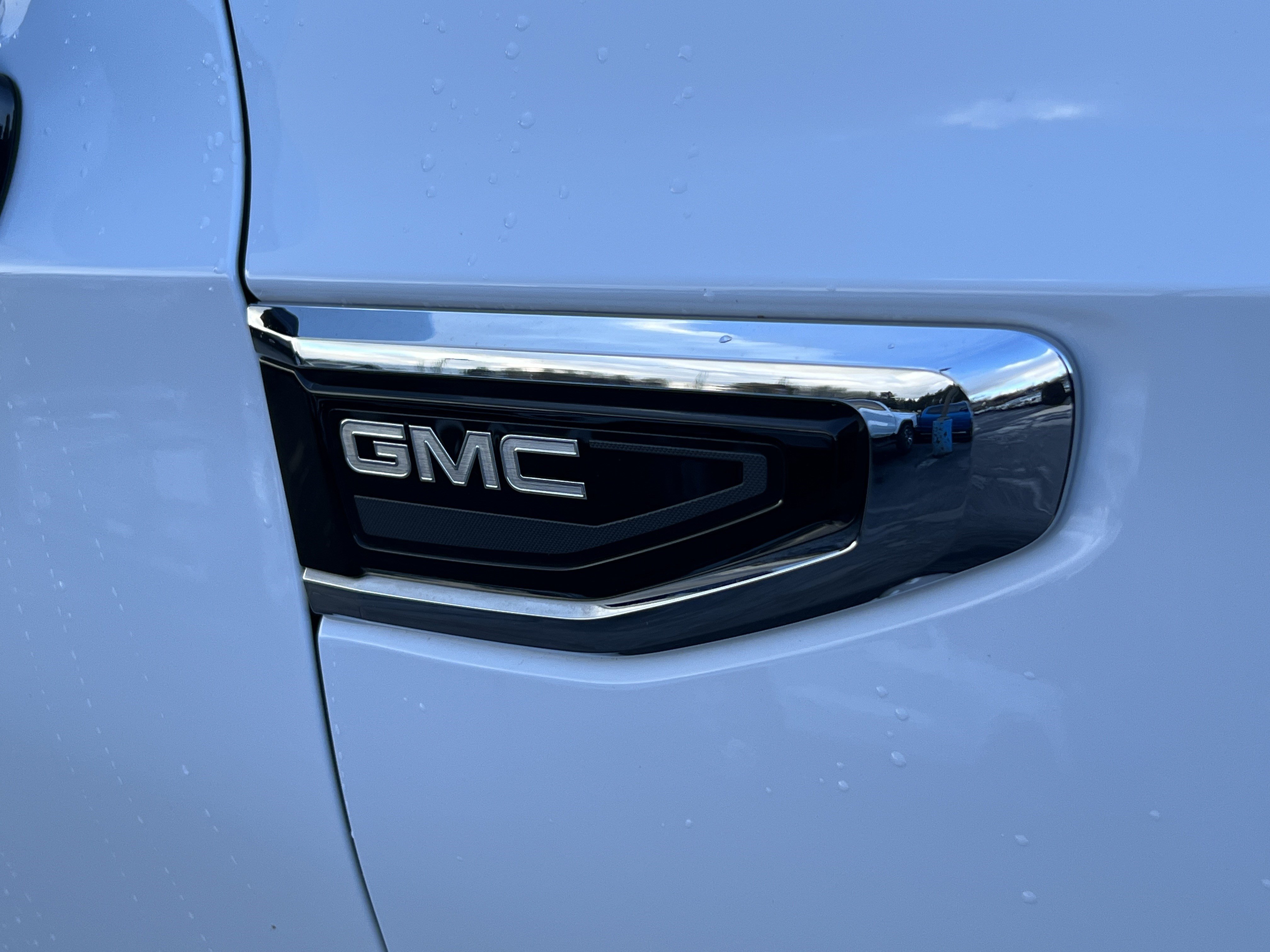 Certified 2021 GMC Yukon SLT w/ SLT Luxury Plus Package image 10