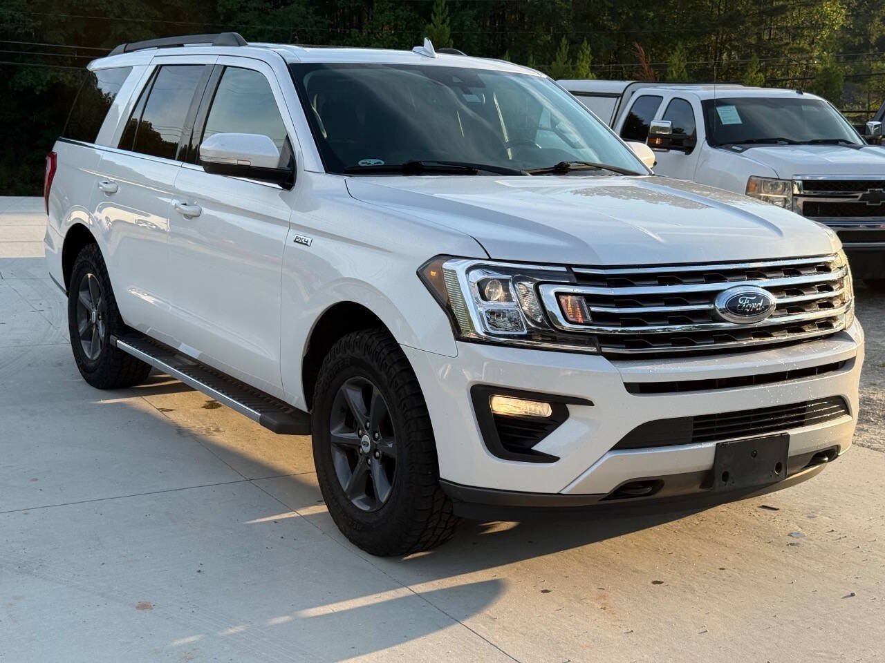 Used 2018 Ford Expedition XLT w/ Equipment Group 202A