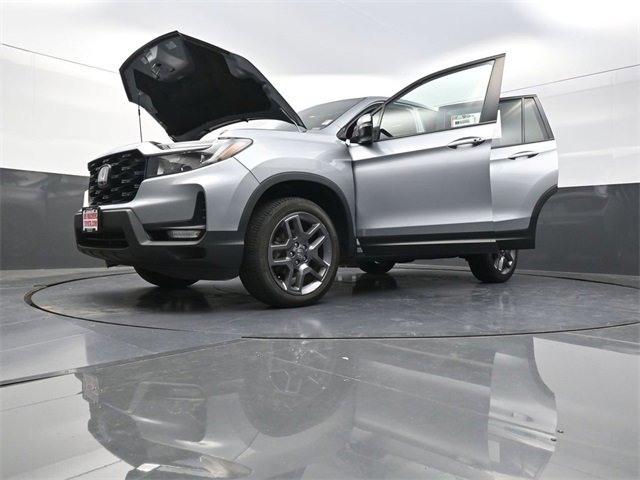Used 2023 Honda Passport EX-L image 37