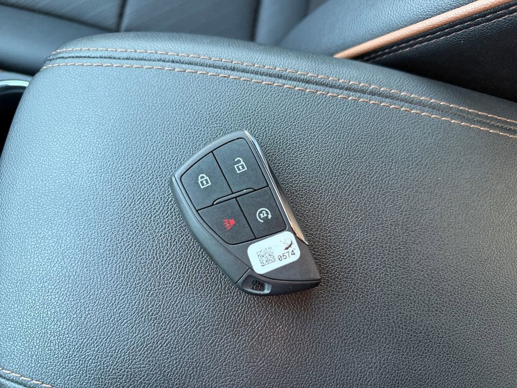 Used 2023 GMC Canyon AT4 w/ AT4 Premium Package AWD/4WD image 32