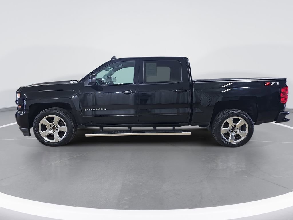 Used 2018 Chevrolet Silverado 1500 LT w/ All Star Edition image 7