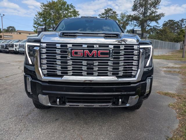 New 2026 GMC Sierra 2500 Denali w/ Denali Reserve Package AWD/4WD image 11