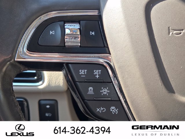 Used 2022 Lincoln Navigator Reserve AWD/4WD image 22