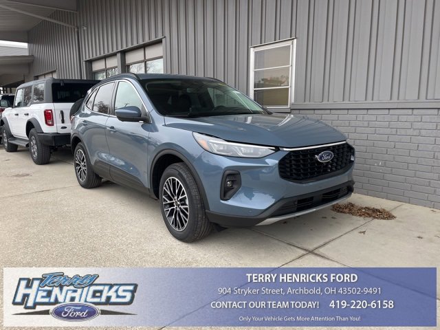 New 2026 Ford Escape SE w/ PHEV Premium Package image 1