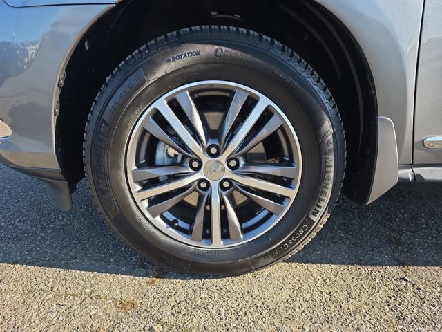 Used 2019 INFINITI QX60 Luxe w/ Essential Package image 32