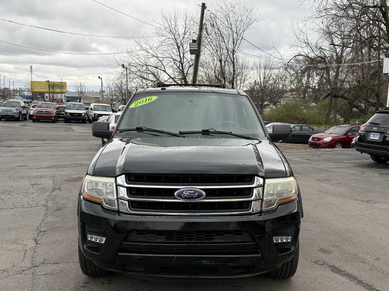 Used 2016 Ford Expedition EL XLT image 2