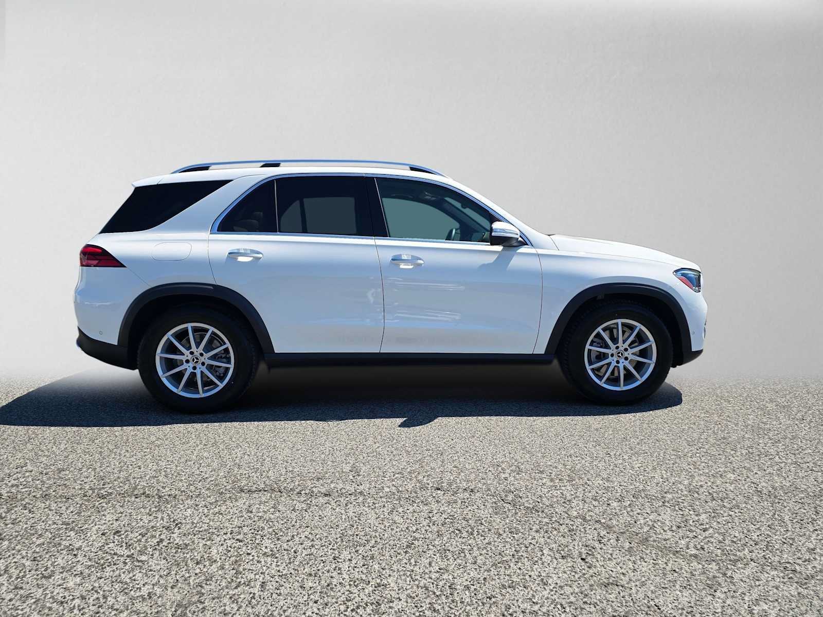 Used 2026 Mercedes-Benz GLE 350 4MATIC image 2